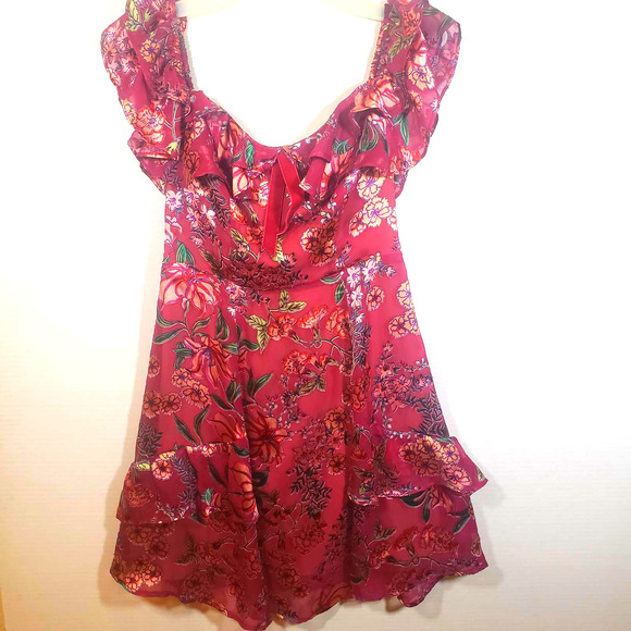 For Love & Lemons Flora Off Shoulder Mini Dress Floral Ruffle XS Berry Silk - Picture 1 of 12
